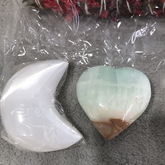 Aviva Staanoff Crystals Box, and  Sage - Picture 3 of 10